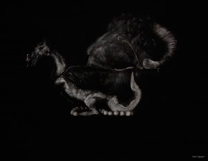 Shan Nguyen- dragon- statue- coquille de nautile- or-peinture-belier